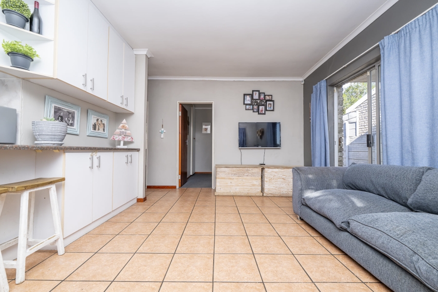 2 Bedroom Property for Sale in Bonnie Brae Western Cape